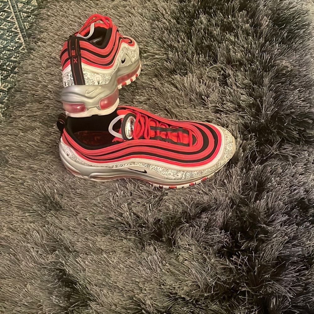 Kids Nike red black white and silver (classics)